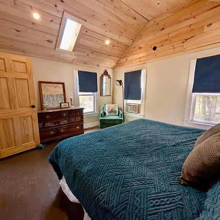 Charming 120-Year-Old Farmhouse By The Creek. Starlight Extérieur photo