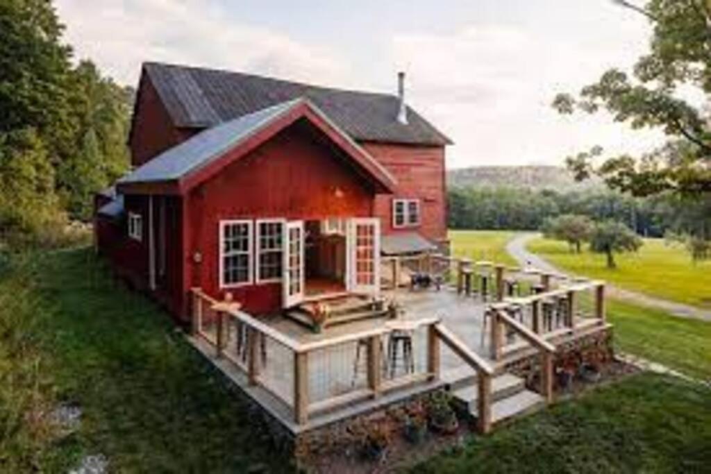 Charming 120-Year-Old Farmhouse By The Creek. Starlight Extérieur photo