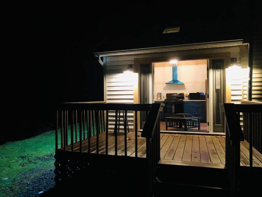 Charming 120-Year-Old Farmhouse By The Creek. Starlight Extérieur photo